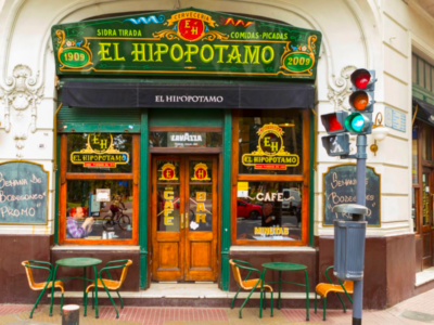 El Hipopótamo - Bar Notável com estilo espanhol
